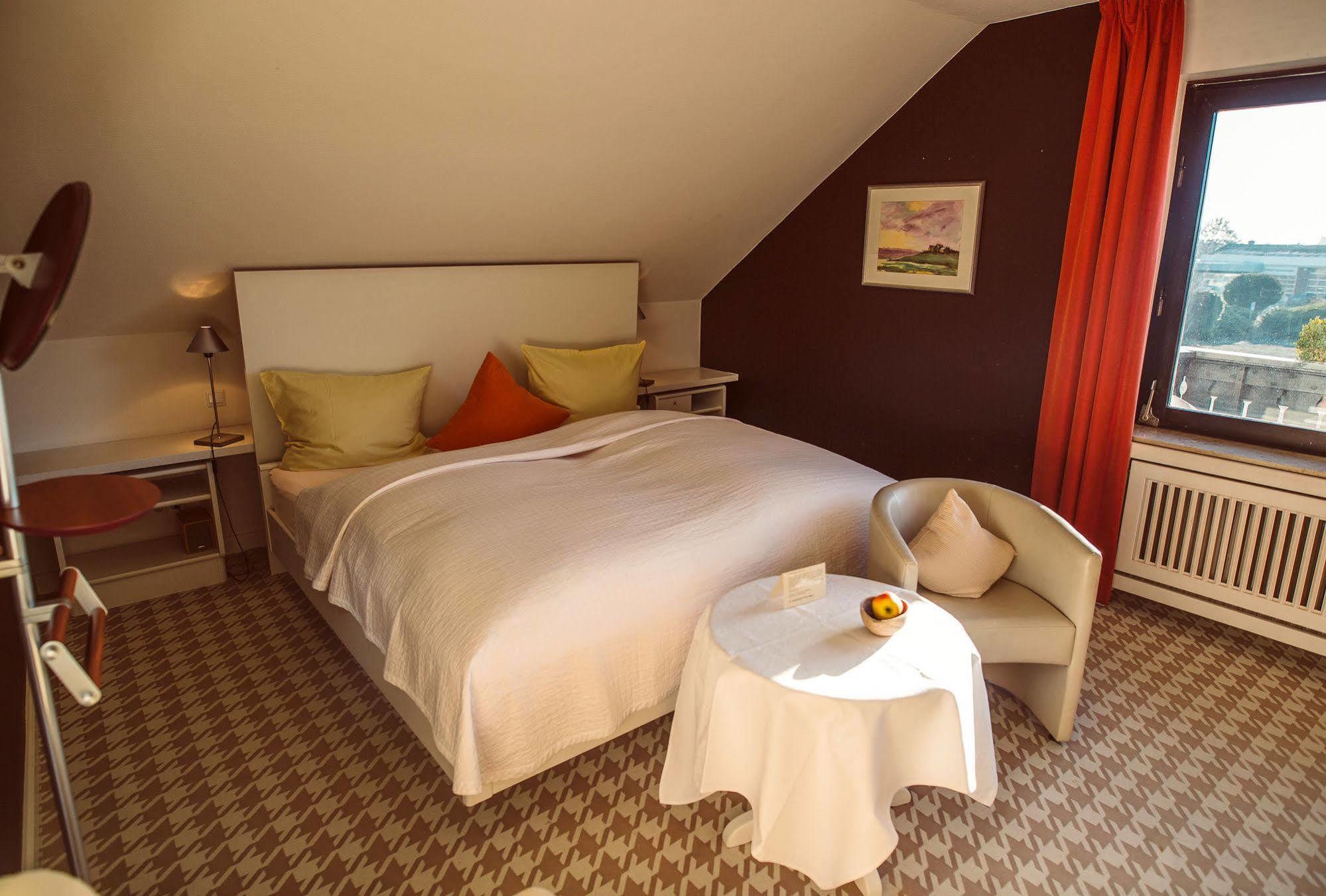 Lindenhof Hotel Tepe Damme Bagian luar foto